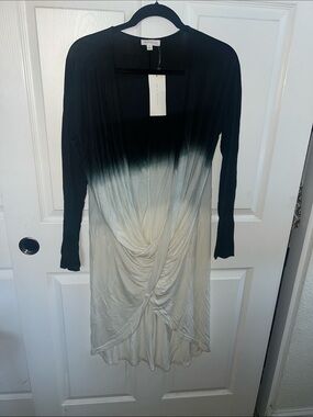 Women’s Ombre Long Sleeve Draped Open Dress/Top - Black to Cream